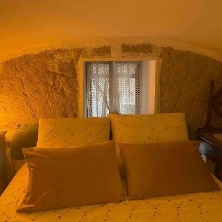 A' Pupata Appartement Napels Buitenkant foto