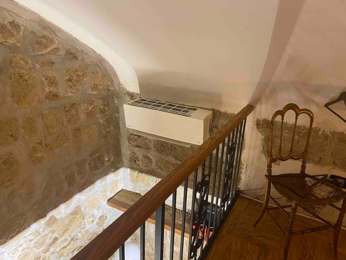 A' Pupata Appartement Napels Buitenkant foto