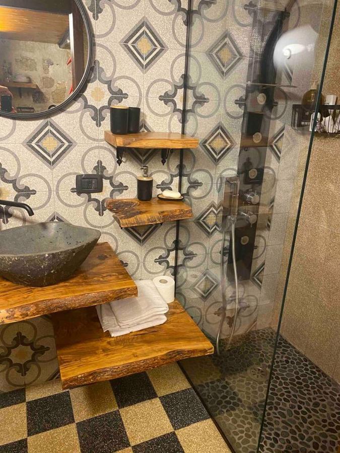 A' Pupata Appartement Napels Buitenkant foto