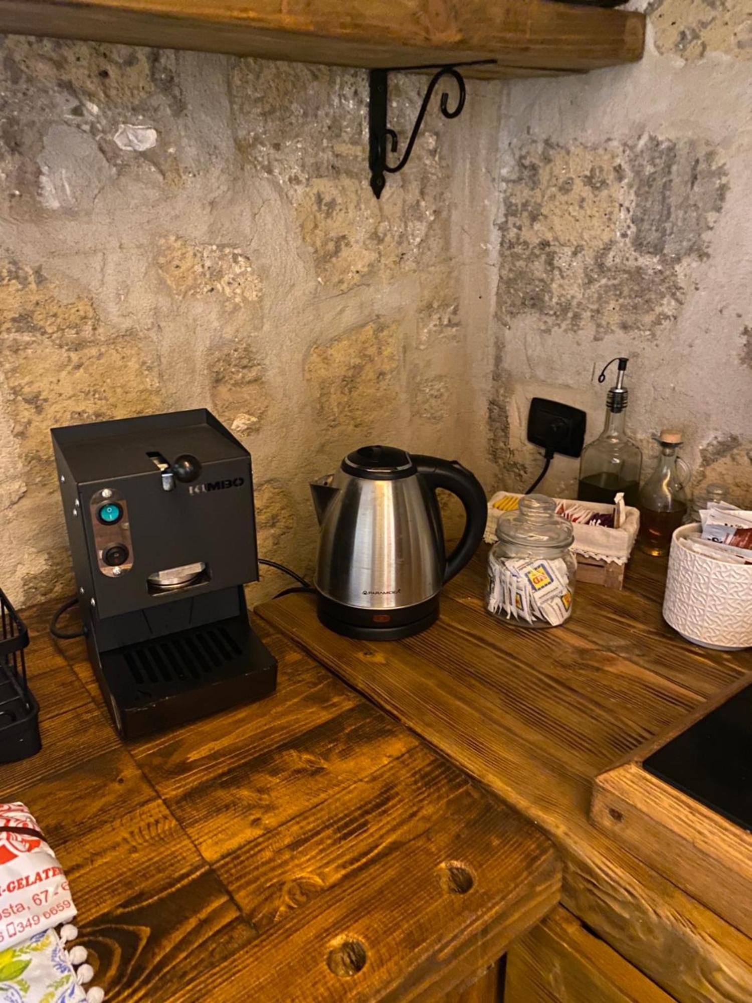 A' Pupata Appartement Napels Buitenkant foto