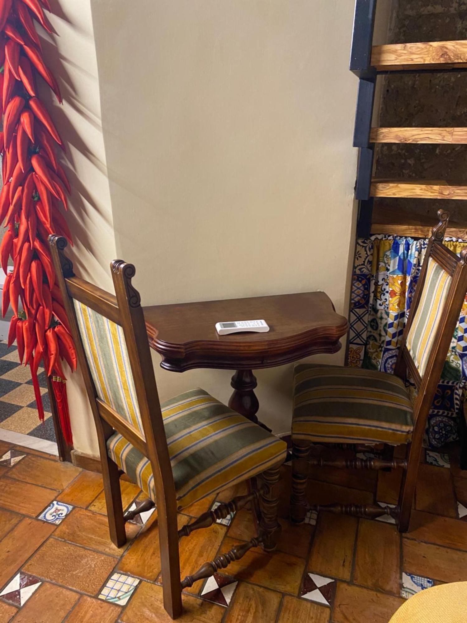 A' Pupata Appartement Napels Buitenkant foto