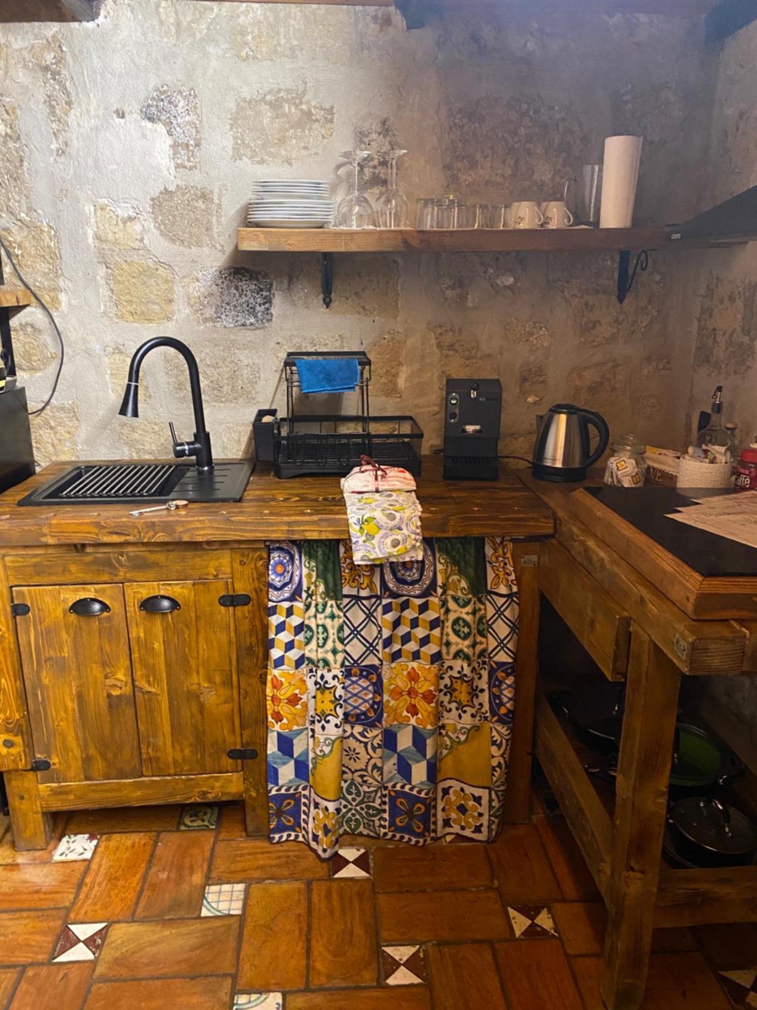 A' Pupata Appartement Napels Buitenkant foto